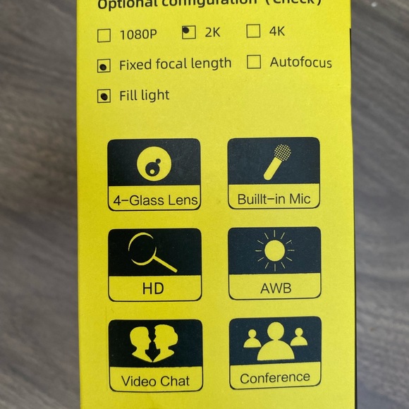 New in Box Web Camera with Privacy Cover - Picture 6 of 7